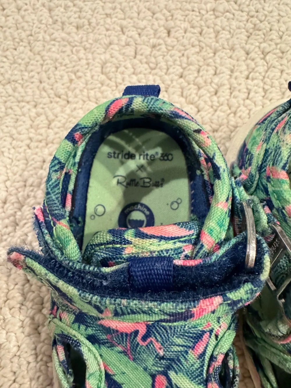 Stride Rite 360 Flamingo Print baby water shoes size 3